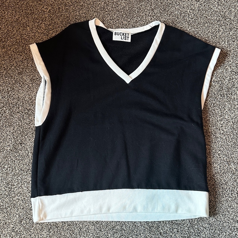BUCKETLIST Black and White V-Neck Top
